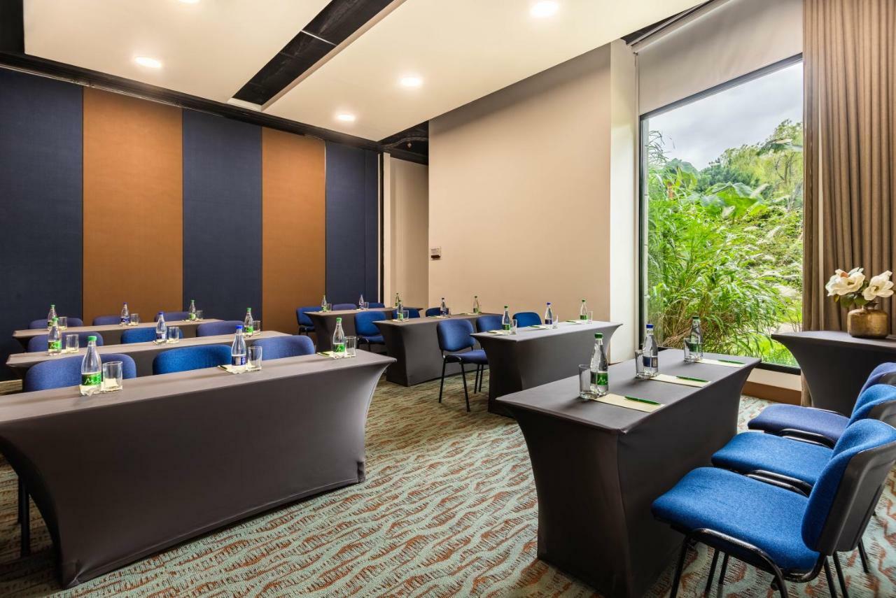 Hotel Morrison Usaquen Богота Екстериор снимка Meeting room